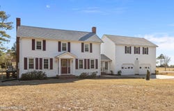 664 Seashore Drive, Atlantic, NC 28511