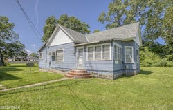 500 E McKay Street, Frontenac, KS 66763