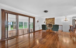 304 E Irving Park Road, Roselle, IL 60172