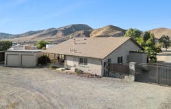 541 Foreston Drive, Palmdale, CA 93550