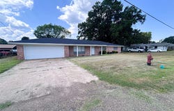103 W 1st Street, Hooks, TX 75561