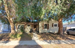 6850 Hesperia, Reseda, CA 91335