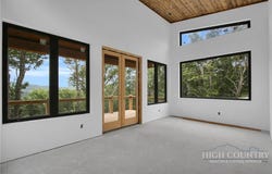 109 Pinnacle Ridge Road, Beech Mountain, NC 28604