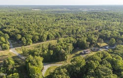 200 Deep Gap Road, Jackson, TN 38301