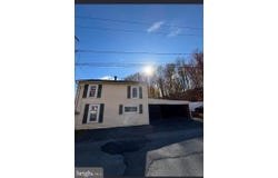 901 FAIRVIEW Street, POTTSVILLE, PA 17901