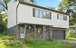 1012 McCoy Road, Evansdale, IA 50707