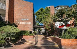 5440 Lindley Avenue, Encino, CA 91316