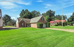 1744 Old Commerce Road, Robinsonville, MS 38664