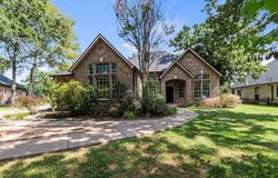 347 Saint Andrews Dr, Malakoff, TX 75156