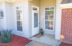 632 Post Oak Place, Pearl, MS 39208