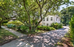 93 Buell Lane, East Hampton, NY 11937
