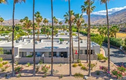 805 E Arenas Rd, Palm Springs, CA 92262
