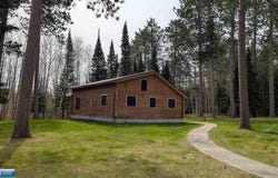 8854 River Drive, Angora, MN 55703