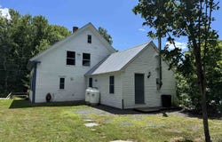 136 Village Road, Langdon, NH 03602