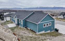 86 S 950 E, Hyde Park, UT 84318
