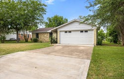606 Nancy Drive, Glen Rose, TX 76043