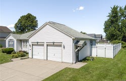42 Peckham Street, Buffalo, NY 14206
