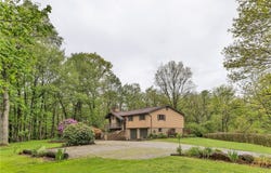 318 Hines Lane, Export, PA 15632