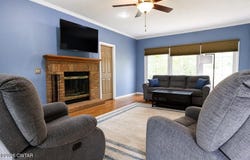 2307 Hamlin Drive, Paris, TN 38242