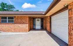 2028 Rice Drive, Levelland, TX 79336