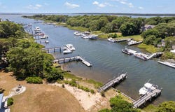 379 Monomoscoy Road, Mashpee, MA 02649