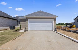 35 Oldetown Crossing, Jackson, TN 38305