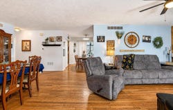 208 Castle Boulevard, Paris, KY 40361