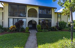 106 LAKE PINE Circle, Greenacres, FL 33463