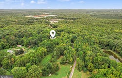 JAMESTOWN Road, ASHLAND, VA 23005