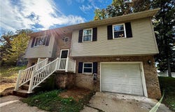 51 Beaver Drive, Hurricane, WV 25526