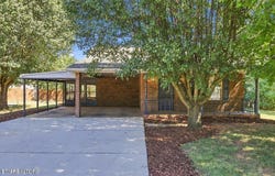 490 E Sunset, Morristown, TN 37814