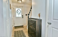 94 Camrose Drive, Niles, OH 44446