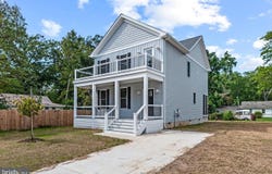 207 LINCOLN, COLONIAL BEACH, VA 22443