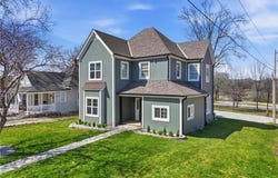 406 E Forest Street, Harrisonville, MO 64701