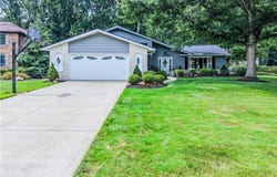 27563 Hemlock Drive, Westlake, OH 44145