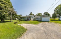 2108 Judge Road, Basom, NY 14013