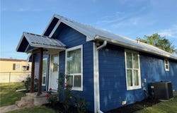 306 Moss Avenue, Hearne, TX 77859