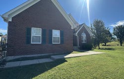 100 E Court Dr, Bedford, KY 40006