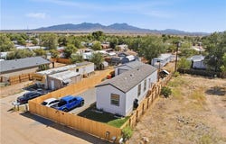 3174 E Snavely Avenue, Kingman, AZ 86409
