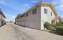 43731 8th Street E, Lancaster, CA 93535