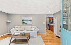40 Boyce Avenue, Barrington, RI 02806