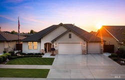145 S Rivermist Ave, Star, ID 83669