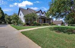 1232 Reece Drive, Hoschton, GA 30548