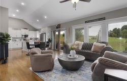 1 Mackenzie Drive, St Joseph, MO 64503