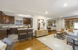714 Jonquil Terrace, Deerfield, IL 60015