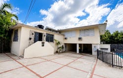 D-15 GREEN VALLEY, GUAYNABO, 00966