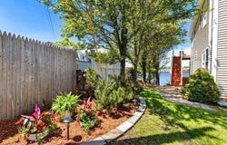 64 Rocky Neck Ave, Gloucester, MA 01930