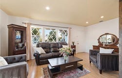 10772 Las Lunitas, Tujunga, CA 91042