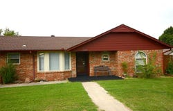1224 NW 6th Place, Moore, OK 73170