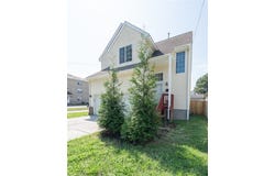 7 Holly Street, Hampton, VA 23669